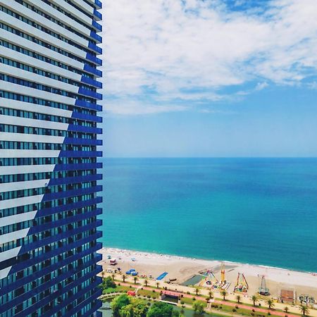 Апарт отель Sea View Orbi City Батуми Экстерьер фото